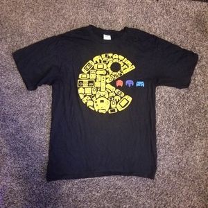 PAC-MAN | Game Controllers Graphic Tshirt